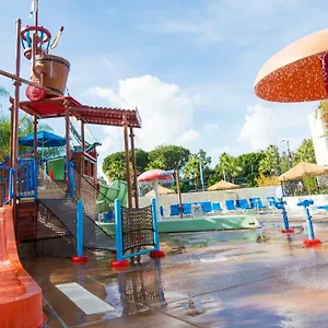 Howard Johnson By Wyndham Hotel&water Playground Hotel